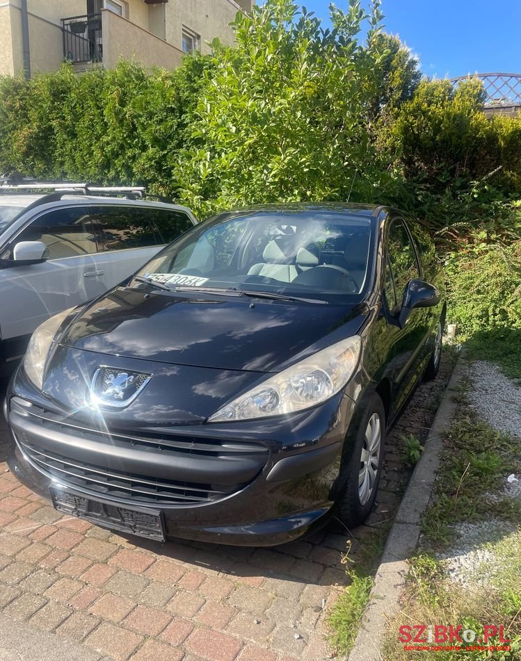 2007' Peugeot 207 1.4 Presence photo #2