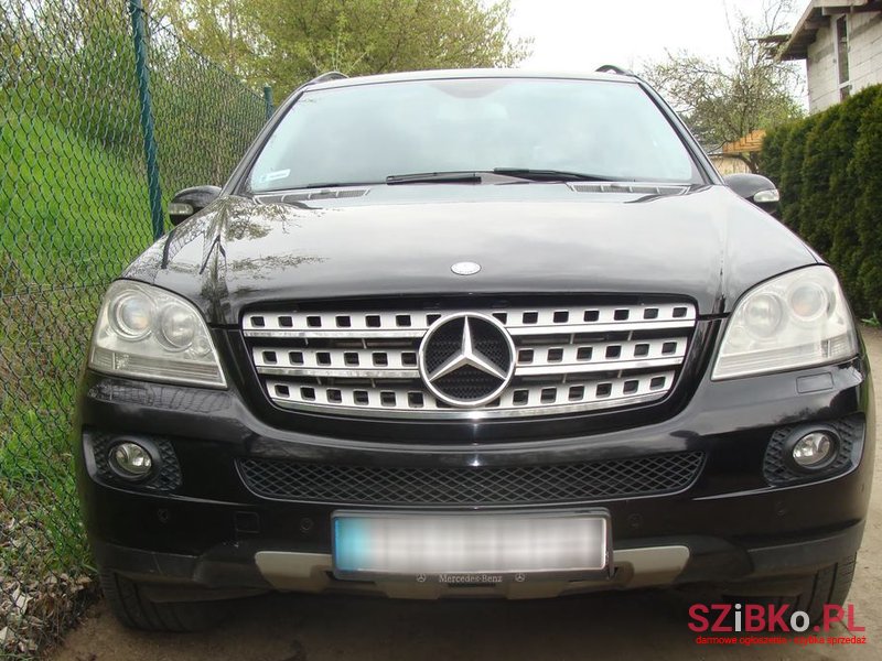 2008' Mercedes-Benz Ml photo #5