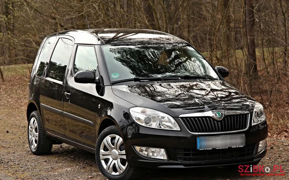 2011' Skoda Roomster photo #4