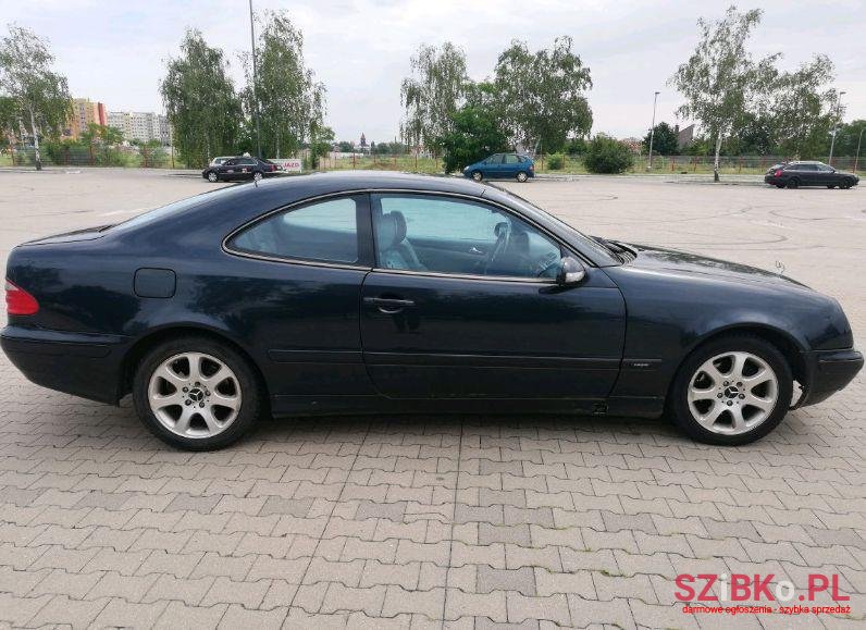 2000' Mercedes-Benz Inne photo #1