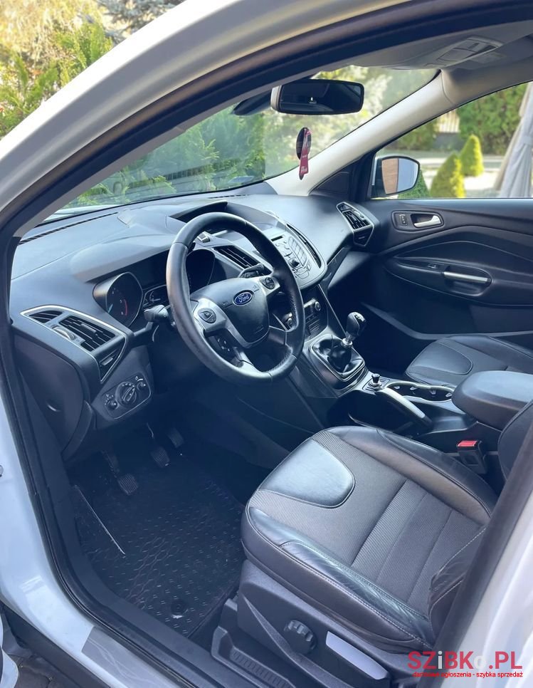 2014' Ford Kuga 2.0 Tdci Trend photo #6