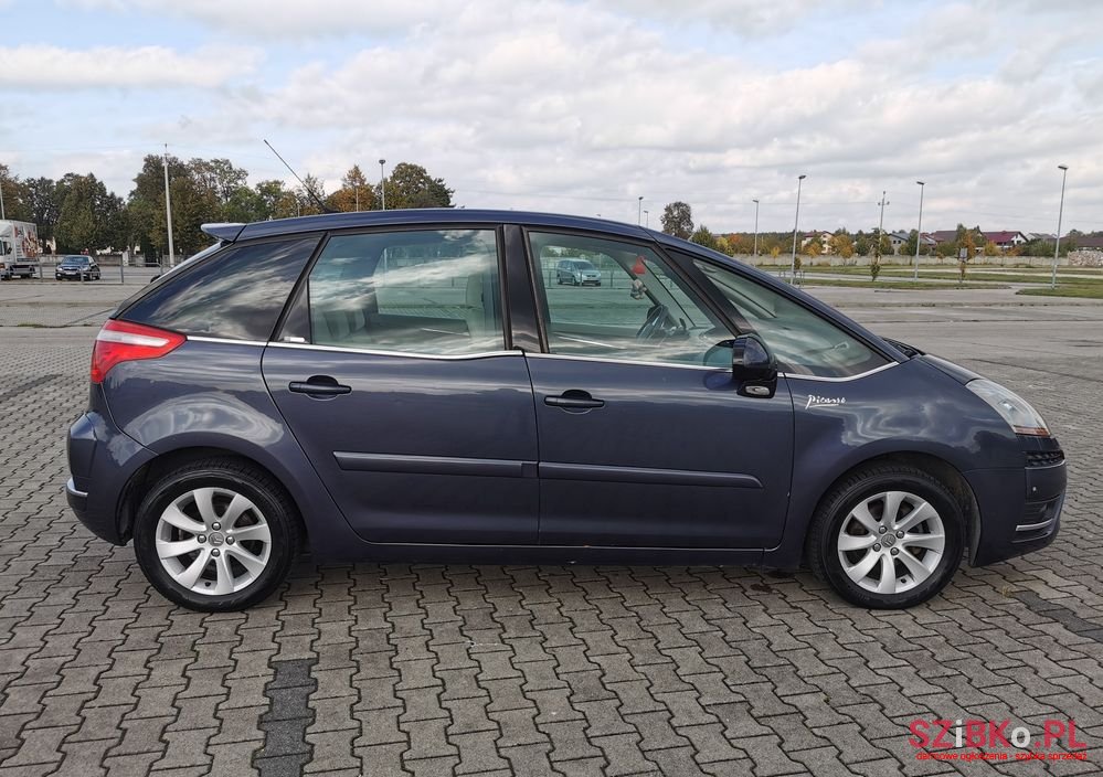 2007' Citroen C4 Picasso photo #3