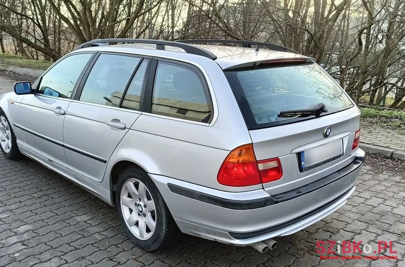 2001' BMW 3 Series 320I photo #1