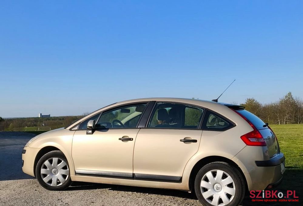 2007' Citroen C4 photo #5