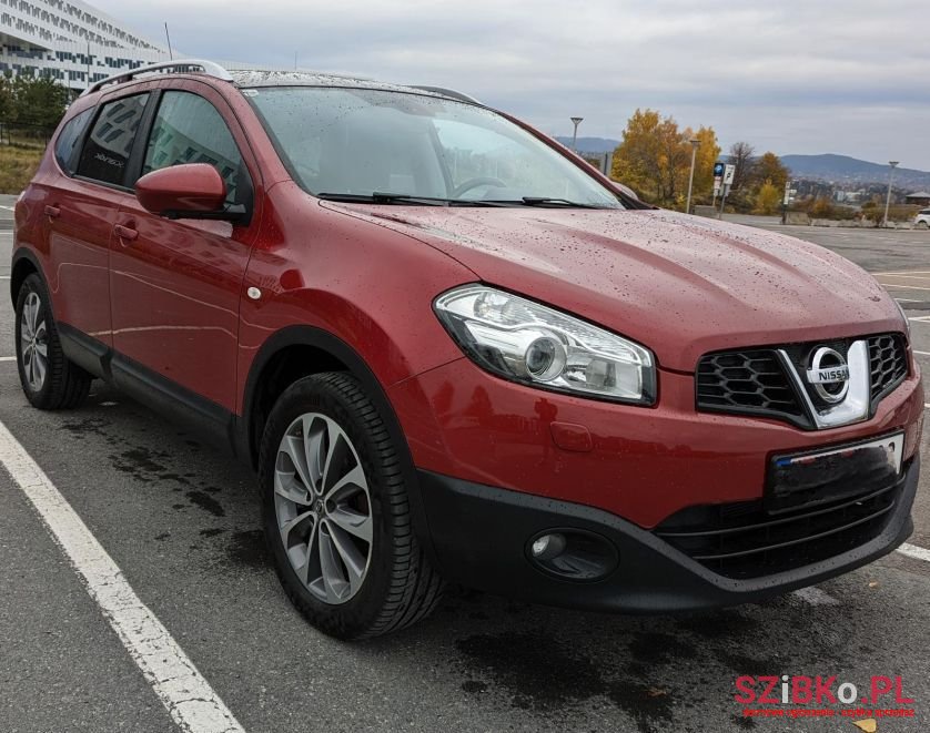 2012' Nissan Qashqai Tekna photo #1