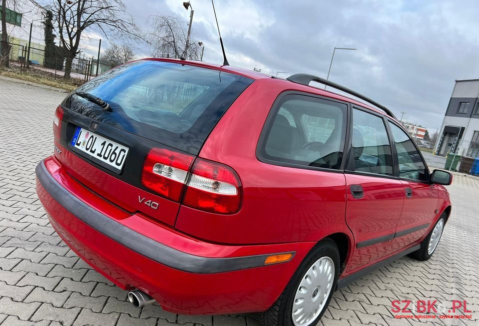 2000' Volvo V40 photo #6