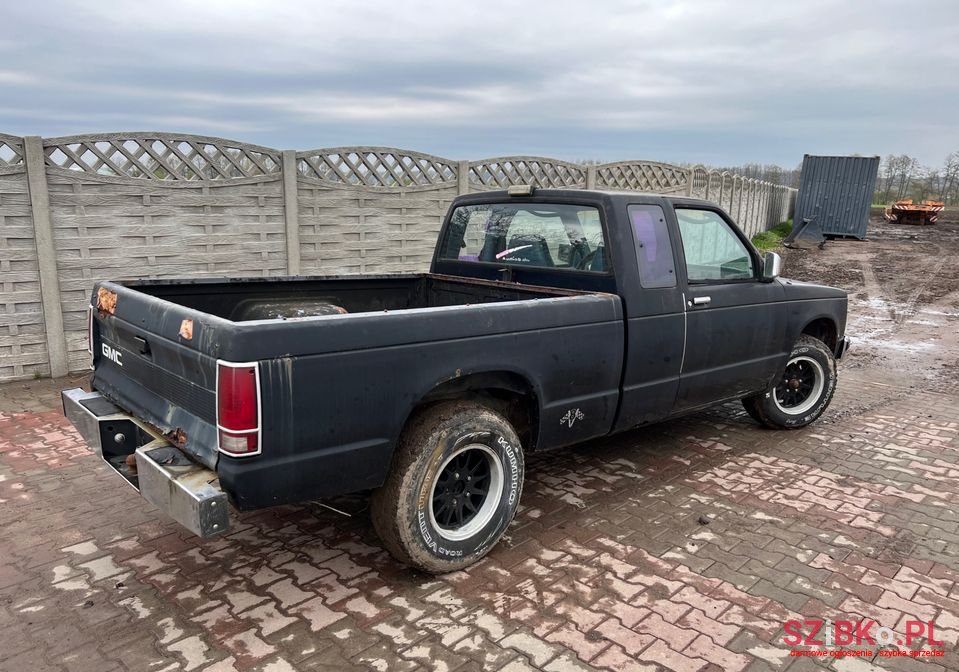 1980' GMC Sierra photo #2