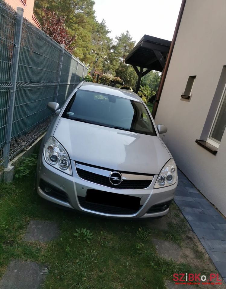 2006' Opel Vectra 1.8 Caravan Edition photo #5