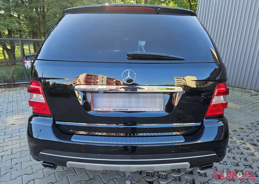 2008' Mercedes-Benz Ml photo #6