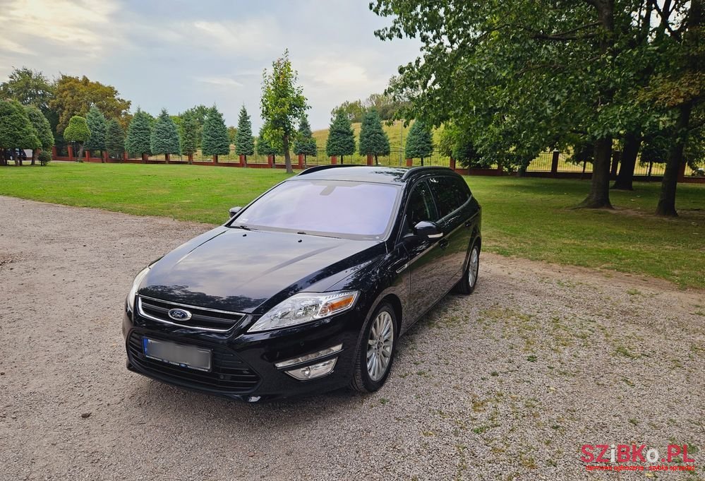 2014' Ford Mondeo photo #6