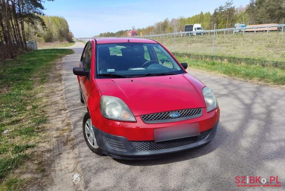2008' Ford Fiesta 1.3 photo #1