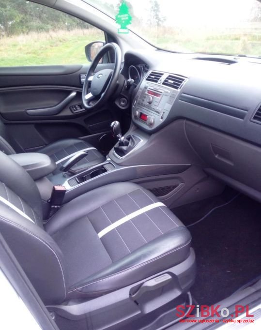 2011' Ford Kuga photo #6