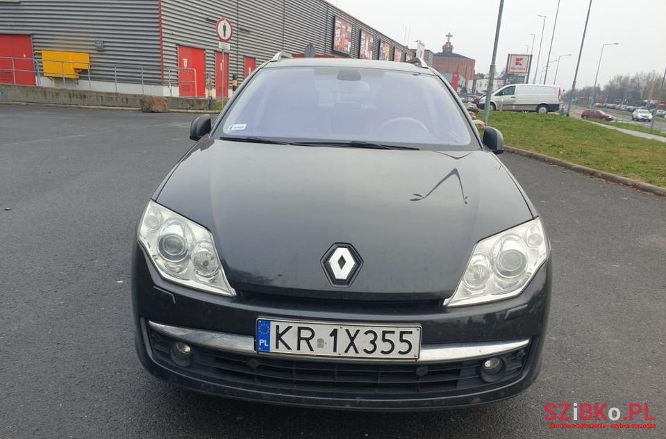 2008' Renault Laguna photo #2