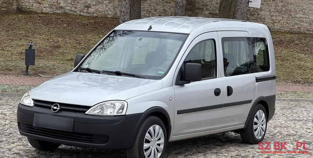 2008' Opel Combo Tour 1.6 Cng Essentia photo #1