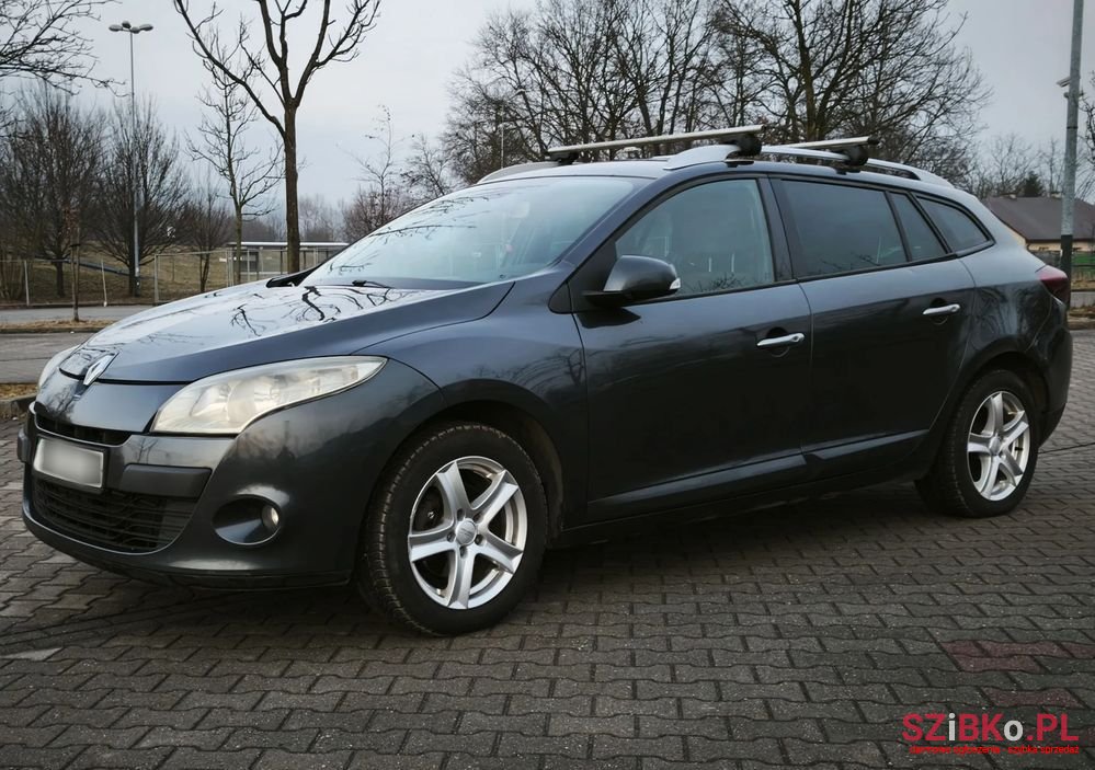 2009' Renault Megane photo #1