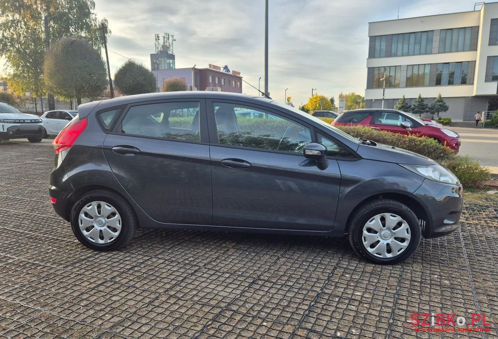 2010' Ford Fiesta 1.25 Trend Eu5 photo #6