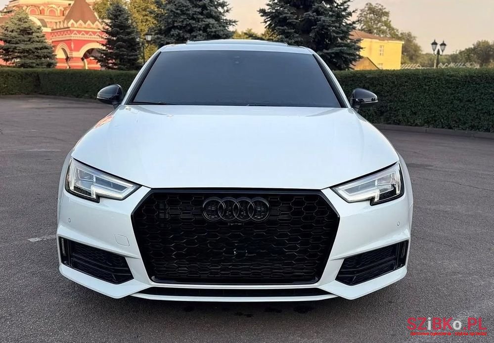 2017' Audi A4 Limousine photo #3