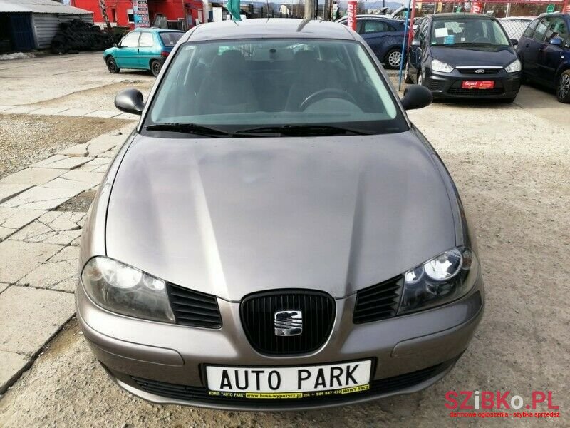 2002' SEAT Ibiza photo #1