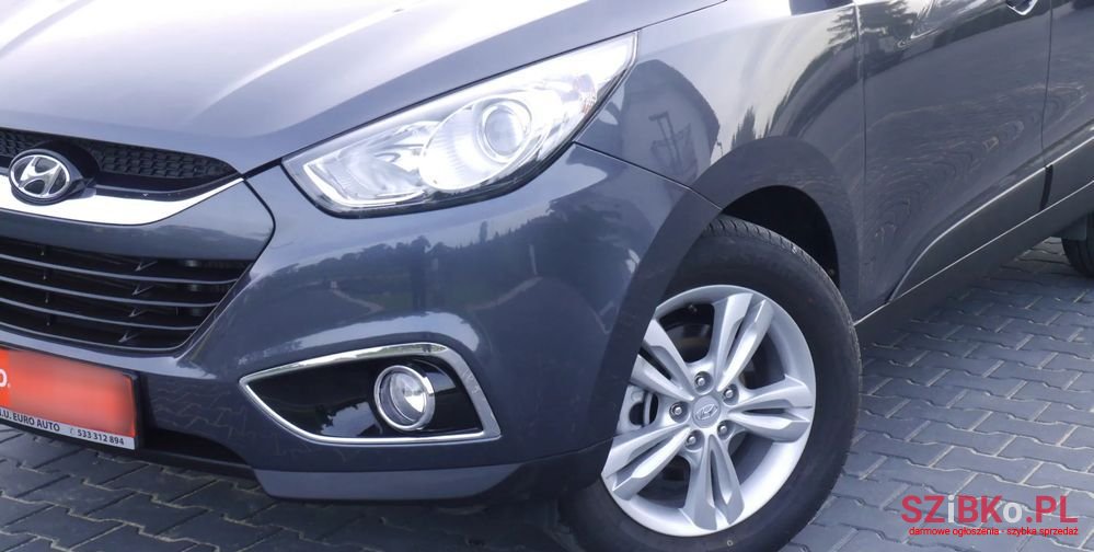 2010' Hyundai ix35 photo #2