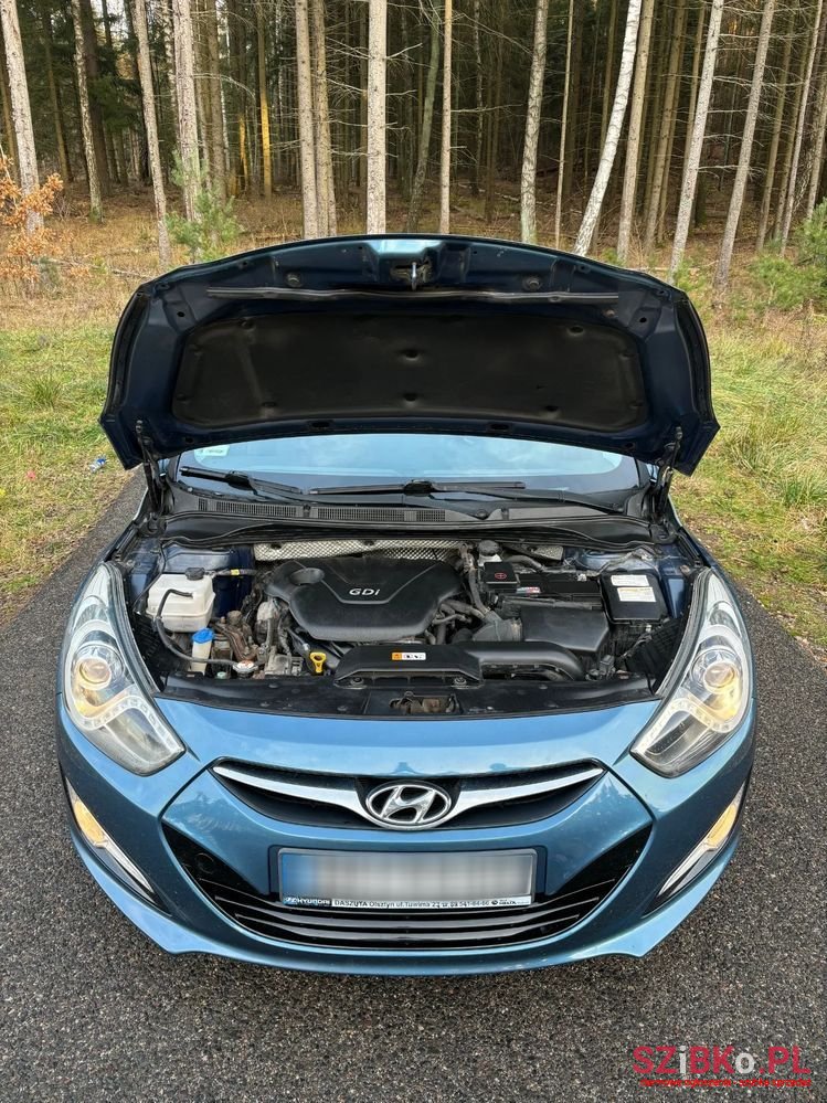 2012' Hyundai i40 photo #6