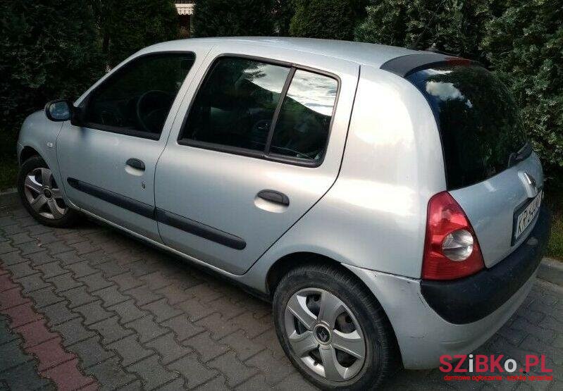 2003' Renault Clio photo #1