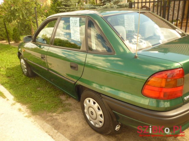 2000' Opel Astra photo #2