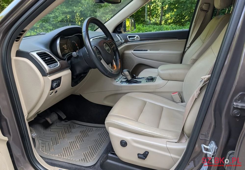 2017' Jeep Grand Cherokee 3.6 V6 Limited photo #6