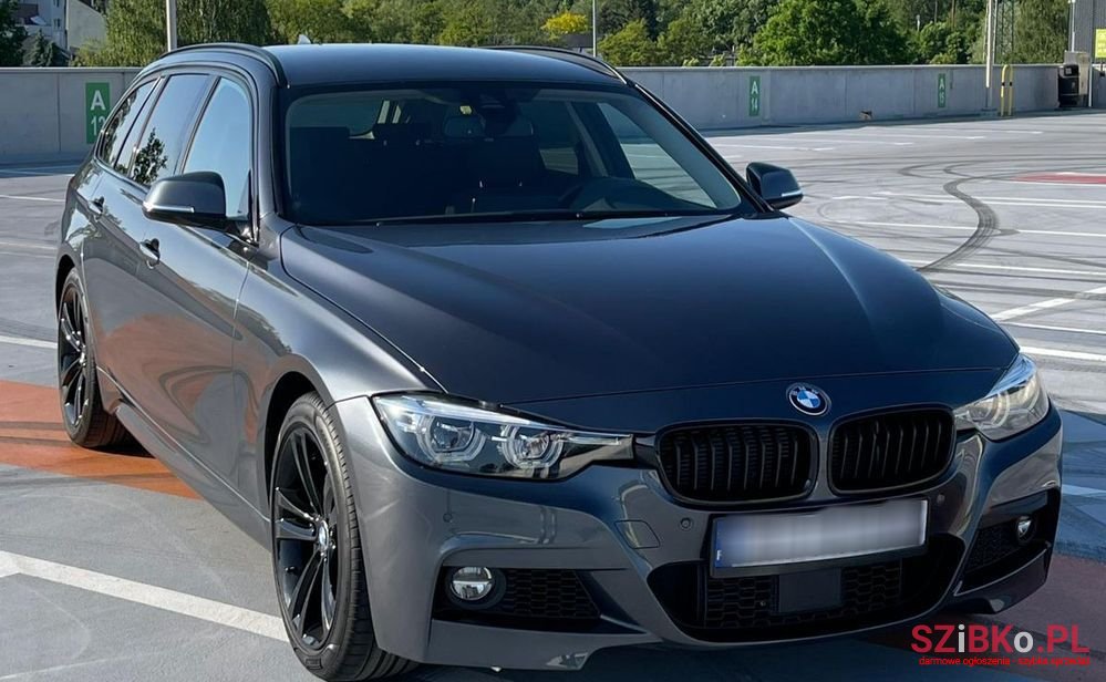 2017' BMW 3 Series 335D photo #4
