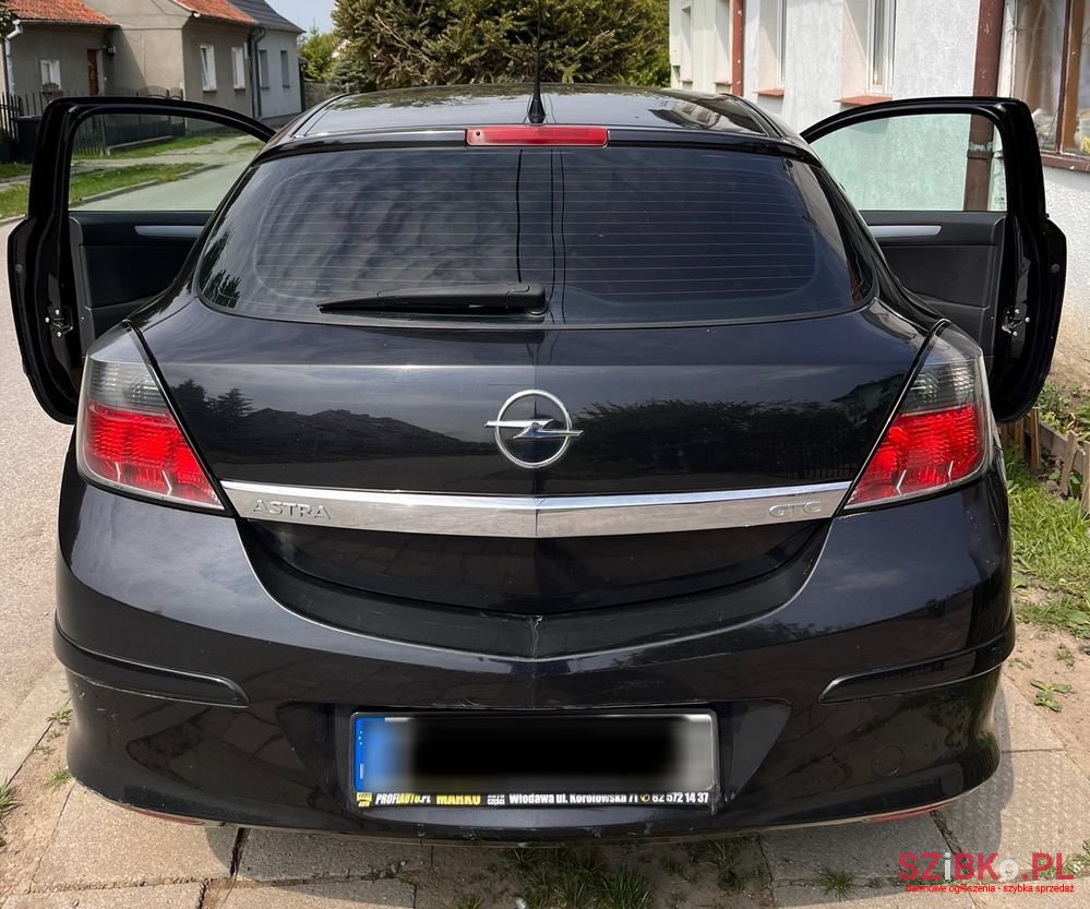 2006' Opel Astra photo #4