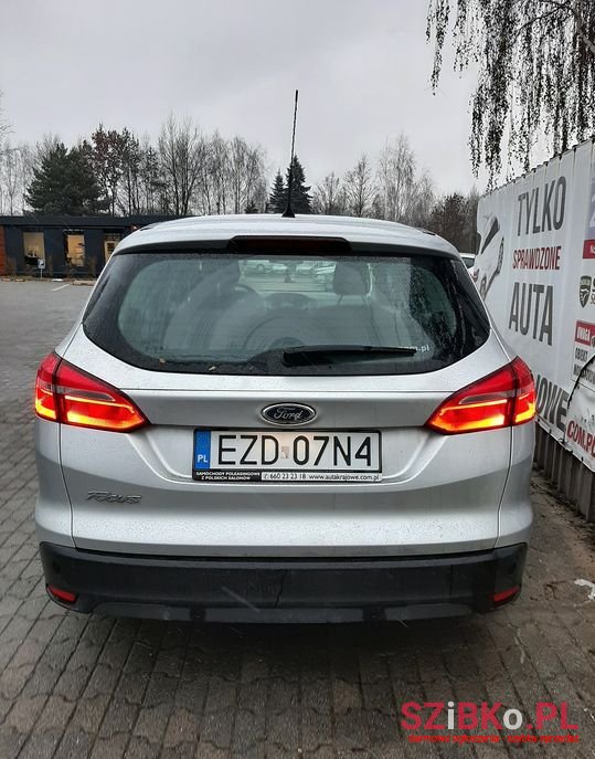 2015' Ford Focus photo #5