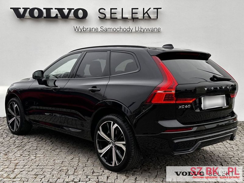 2023' Volvo Xc 60 photo #3