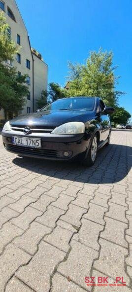 2001' Opel Corsa photo #1