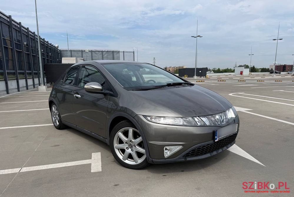 2008' Honda Civic 1.8I-Vtec Sport photo #1