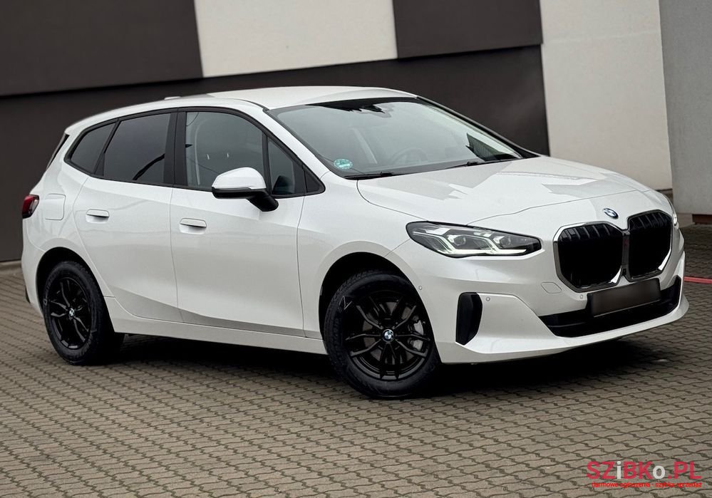 2023' BMW 2 Series 218D photo #2