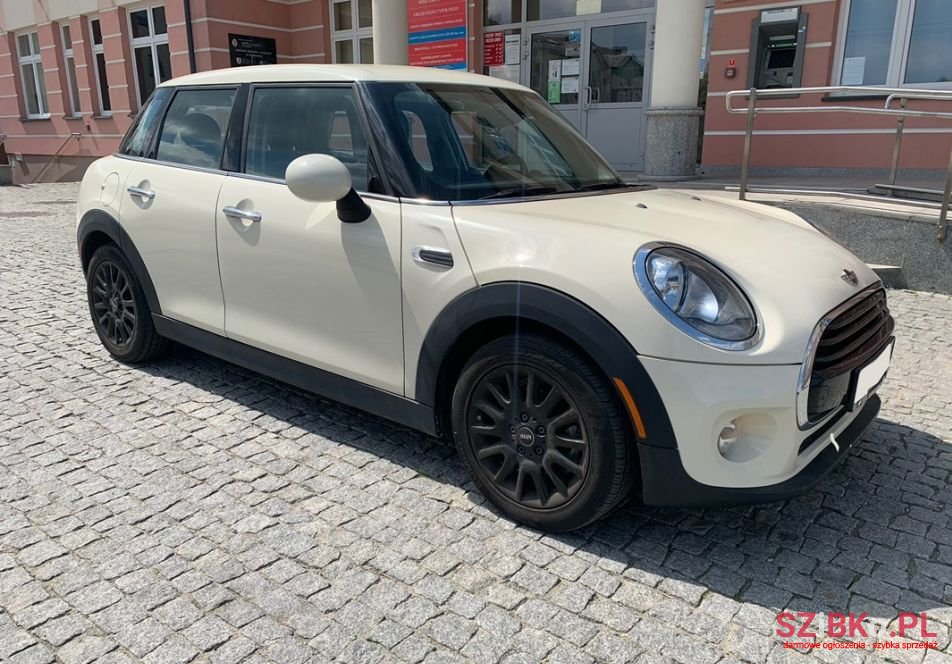 2018' MINI Cooper photo #2