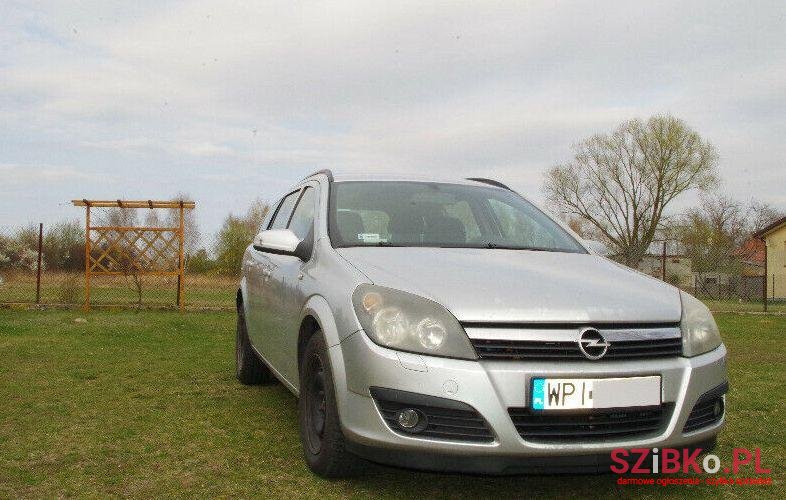 2006' Opel Astra photo #1