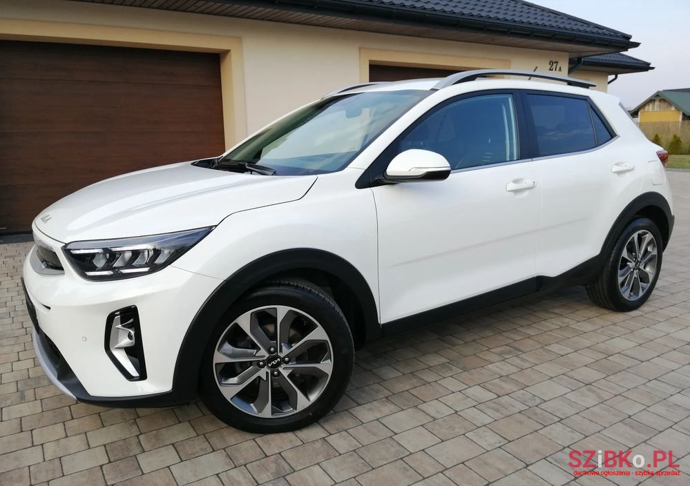 2022' Kia Stonic photo #3