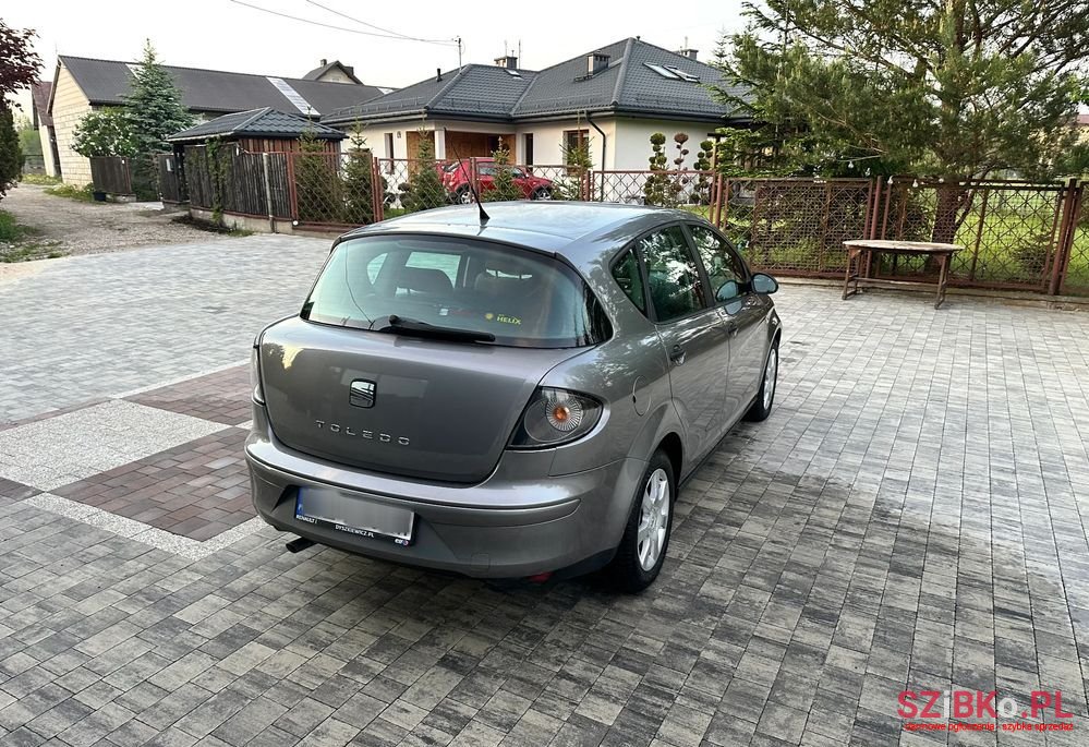 2007' SEAT Toledo 1.9 Tdi Reference photo #5