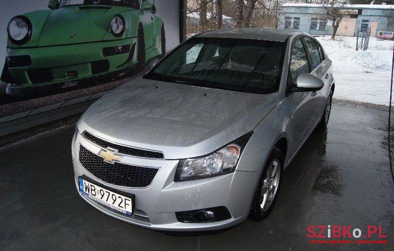 2012' Chevrolet Cruze photo #2