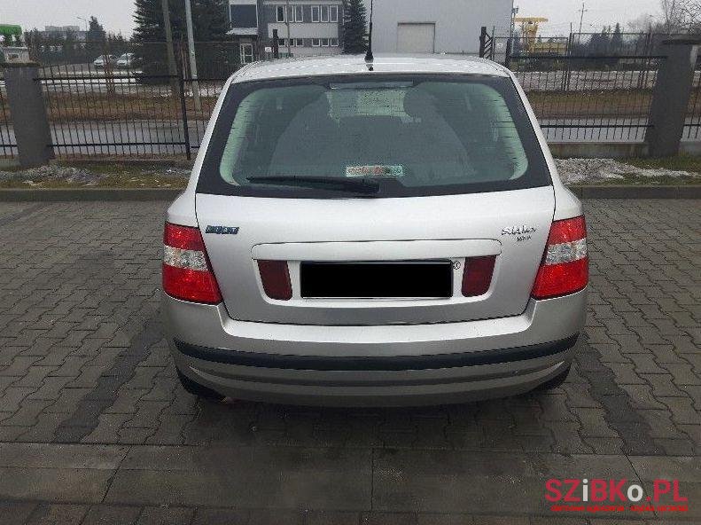 2002' Fiat Stilo photo #1