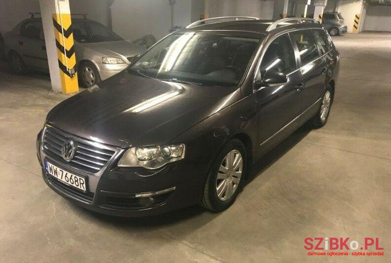 2007' Volkswagen Passat photo #1