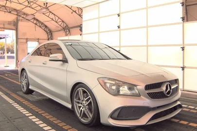 2018' Mercedes-Benz CLA 250 4-Matic