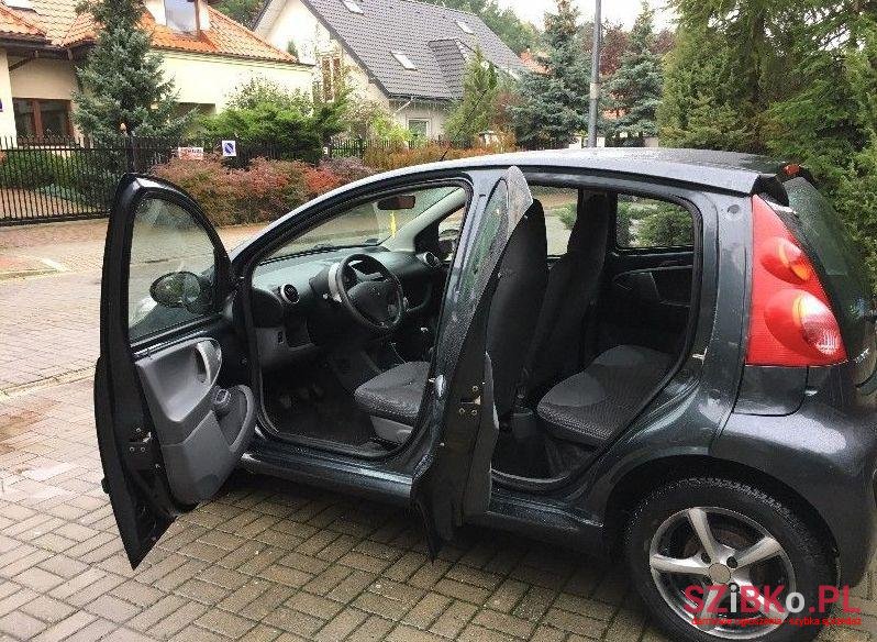 2007' Peugeot 107 photo #1