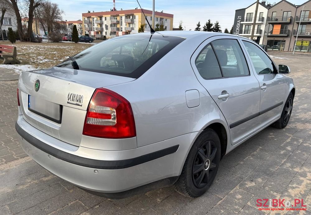 2007' Skoda Octavia photo #3