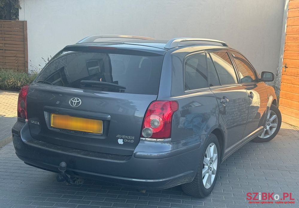 2007' Toyota Avensis photo #3