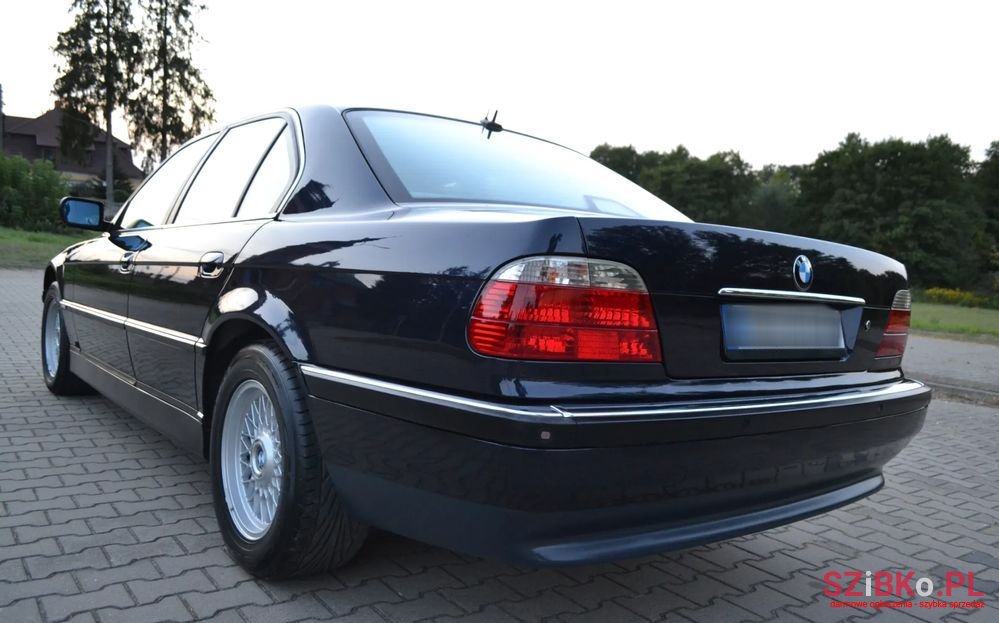 2001' BMW 7 Series 740I photo #5