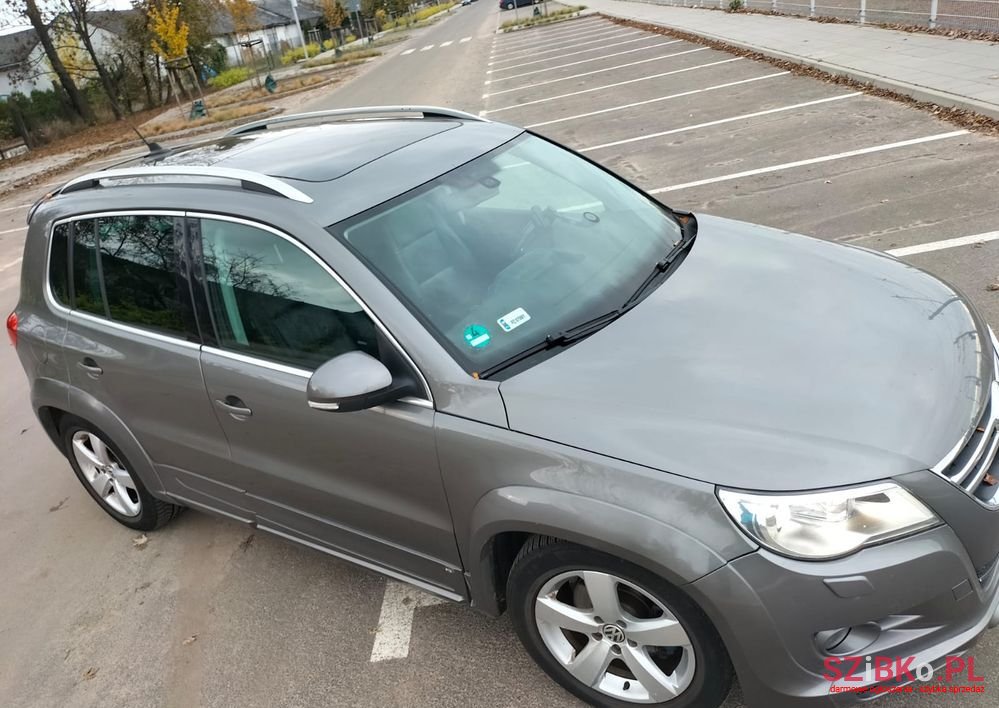2009' Volkswagen Tiguan photo #4