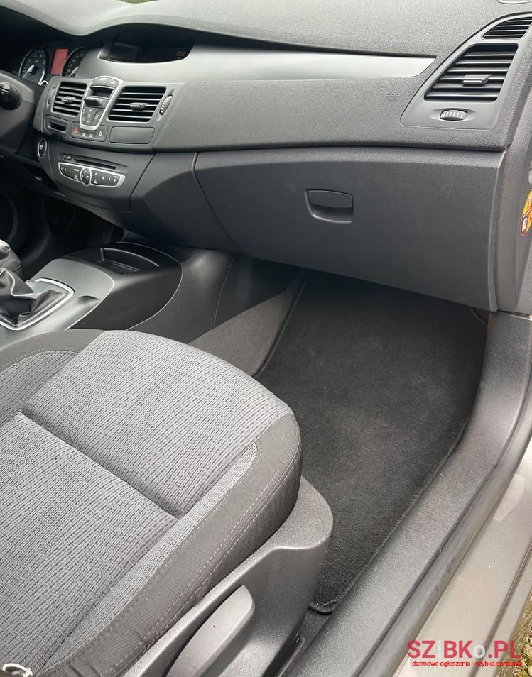 2007' Renault Laguna photo #4