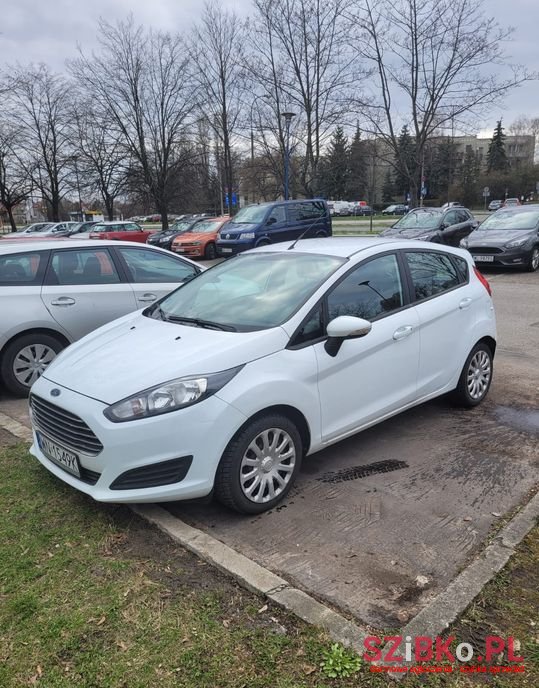 2014' Ford Fiesta photo #2