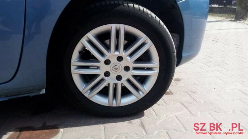 2012' Renault Kangoo photo #2